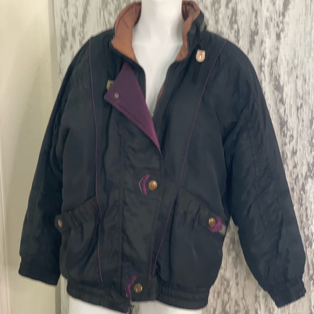 Women's Vintage IZZI Black Puffer Jacket